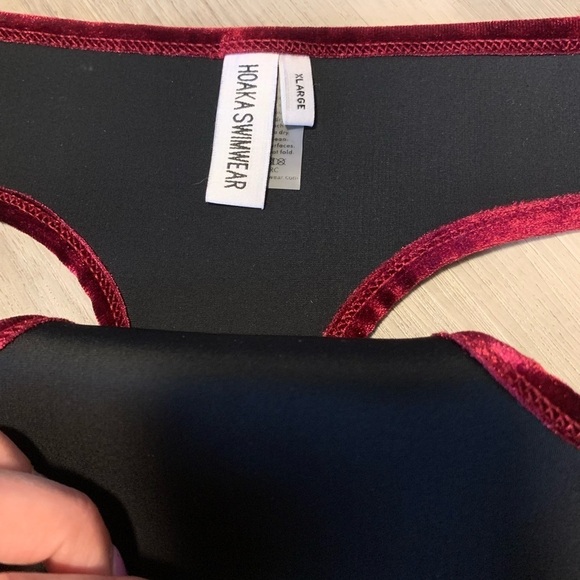 Hoaka Swimwear red velour xlarge - Picture 3 of 5